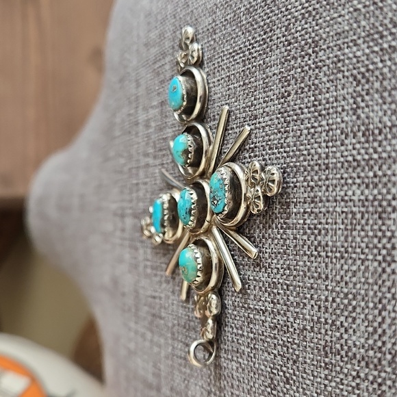Stunning Native American Navajo Vintage Turquoise and Sterling Cross Pendant ✝️ - Picture 5 of 11
